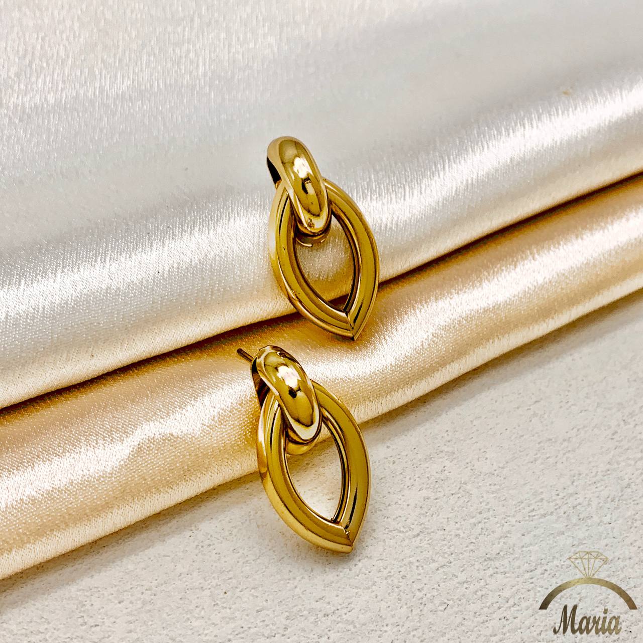 حلق ستانلس جولد عيار ٣١٦ 👀❣️ - التفاصيل